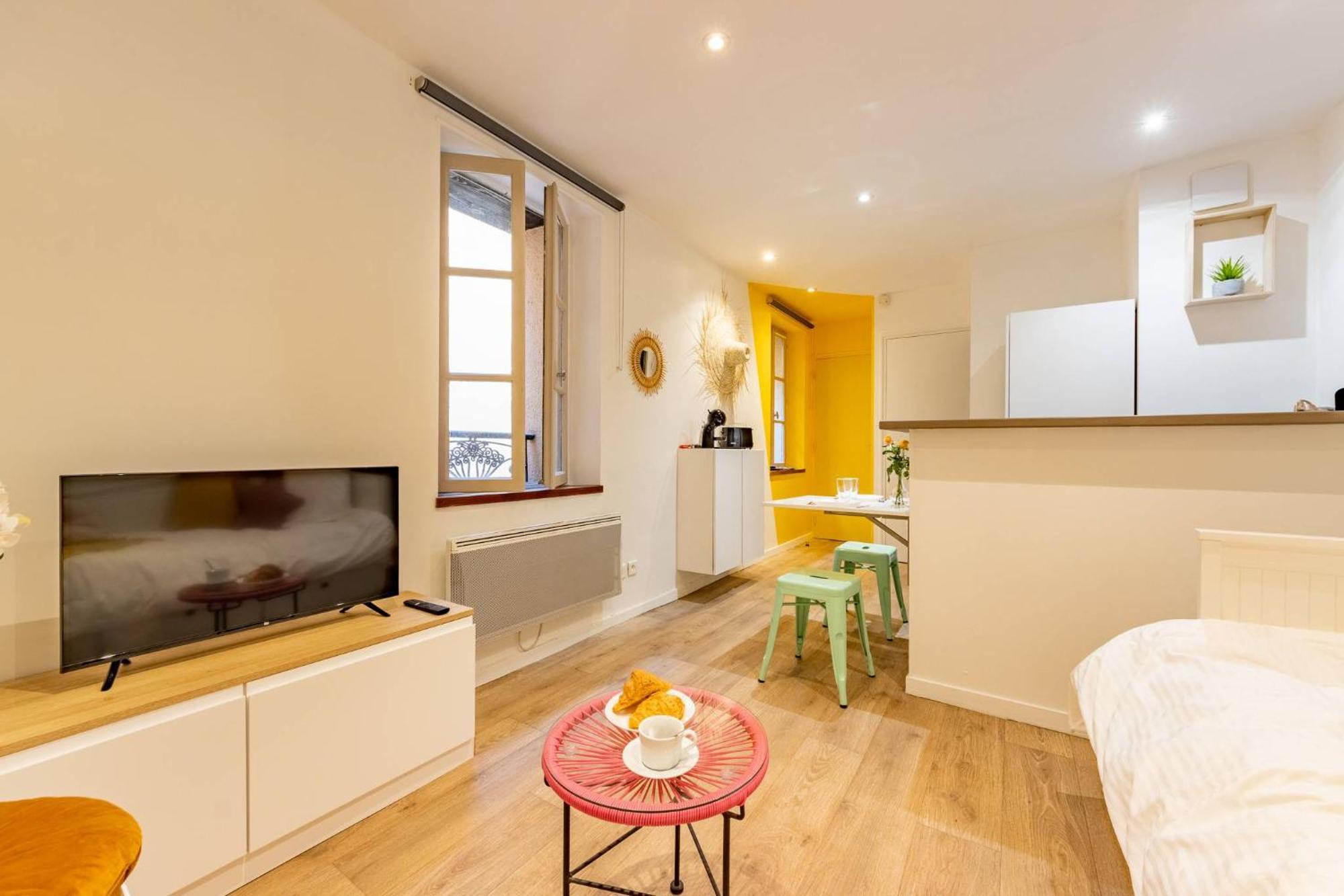 Le Nid Douillet - Lit King Size Apartment